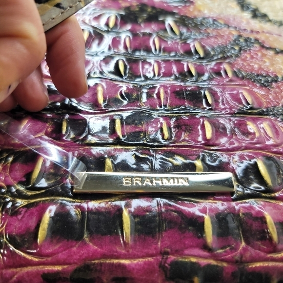 Items are across listed therefore we're down to only one set - Picture 9 of 14